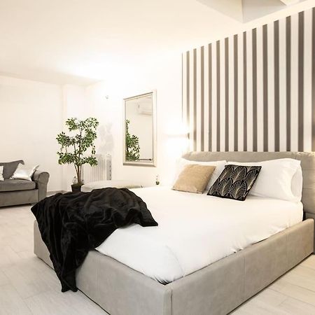 Memorable Jacuzzi Suite Navona - Top Collection Rome Exterior photo